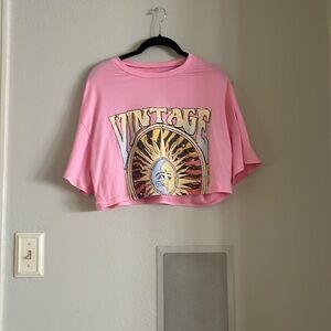 Cute pink top